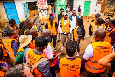 image linking to Blended Training: Building sustainable networks through shared learning in Africa